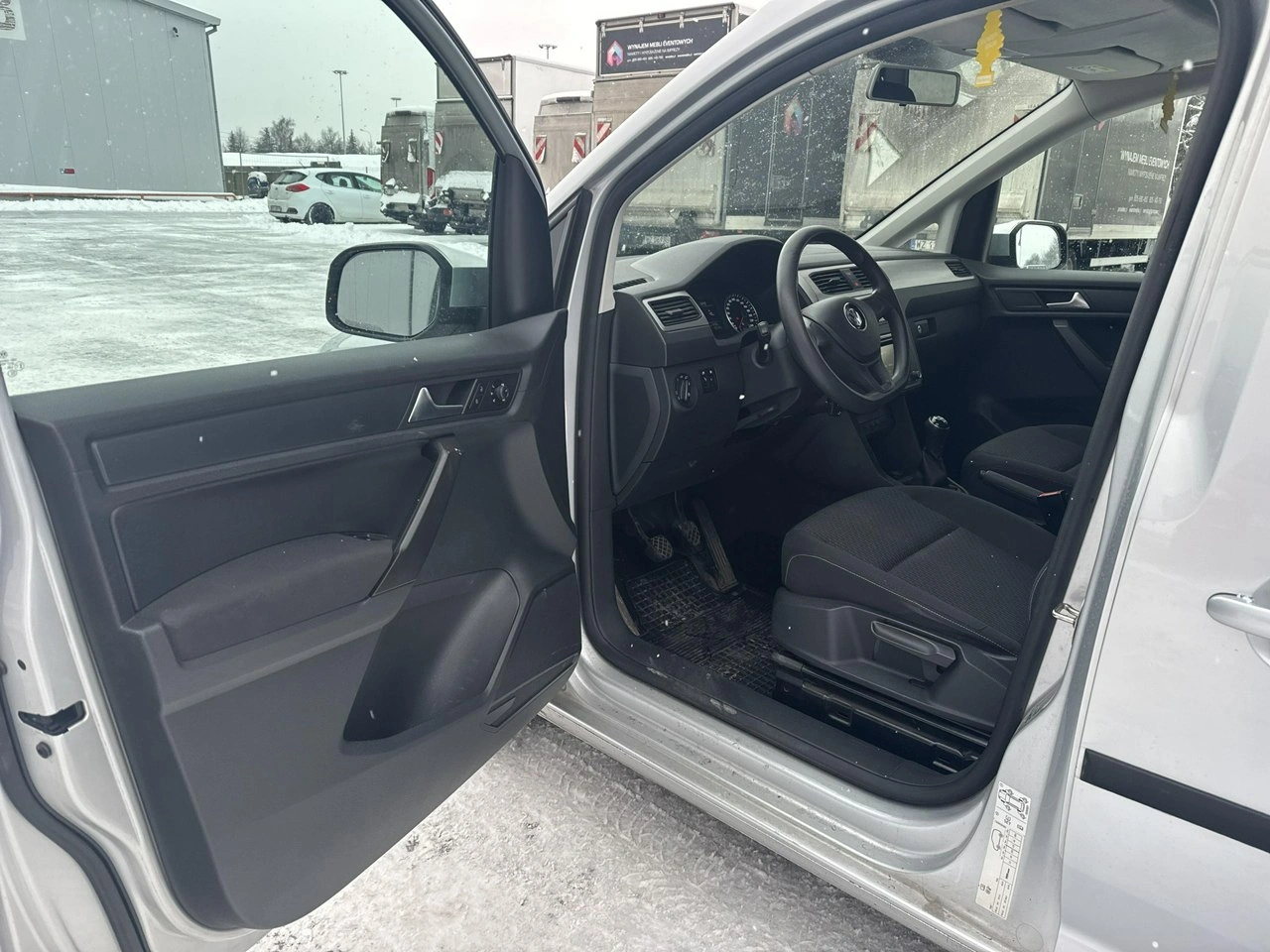 Volkswagen Caddy - Zdjęcie 9