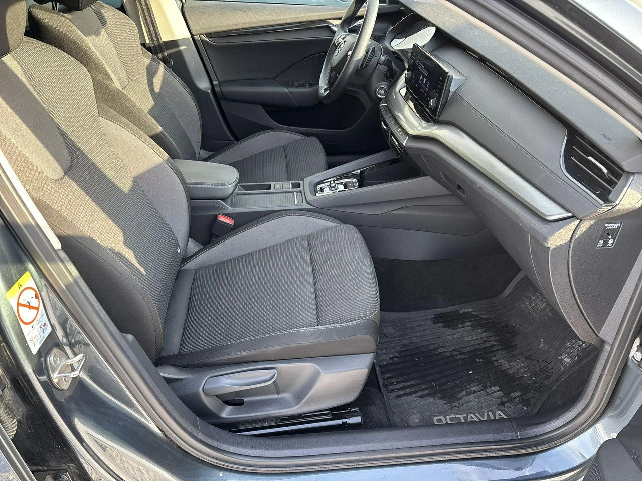 Skoda Octavia - Zdjęcie 17