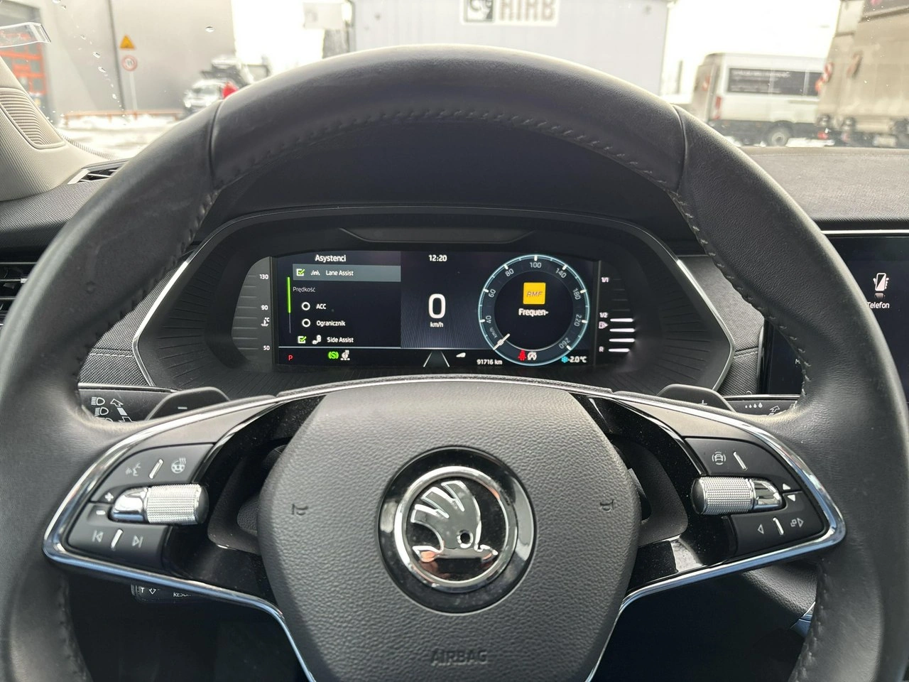 Skoda Octavia - Zdjęcie 24