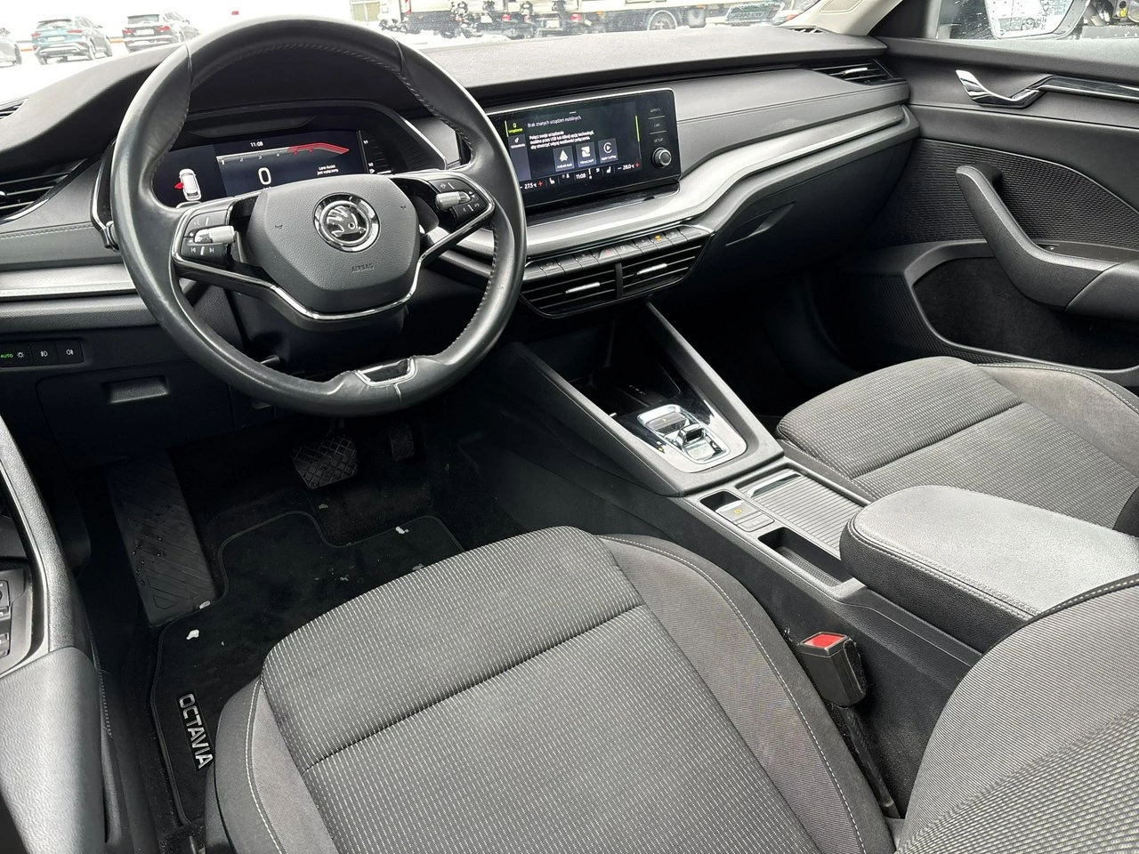 Skoda Octavia - Zdjęcie 12