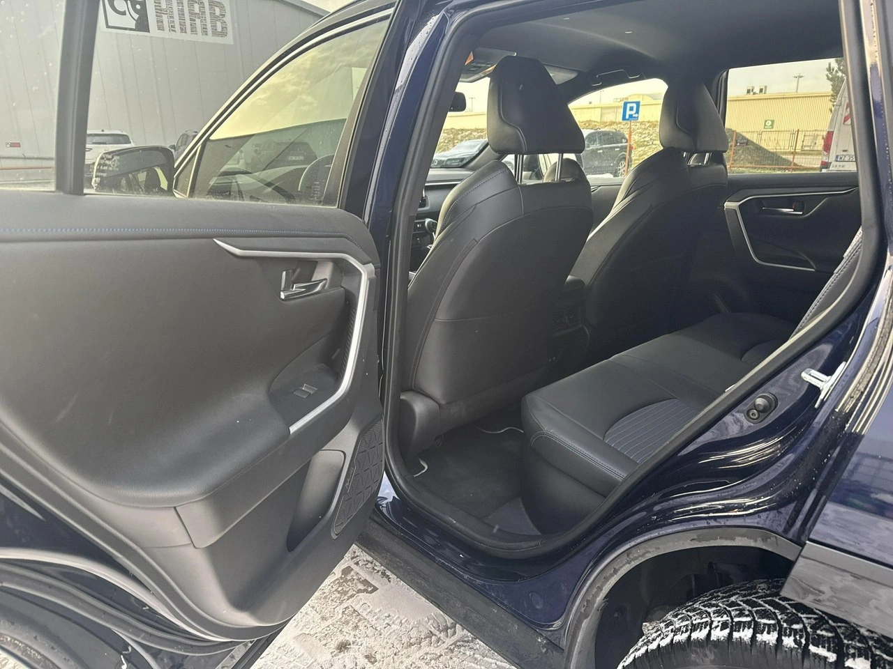 Toyota RAV-4 - Zdjęcie 13