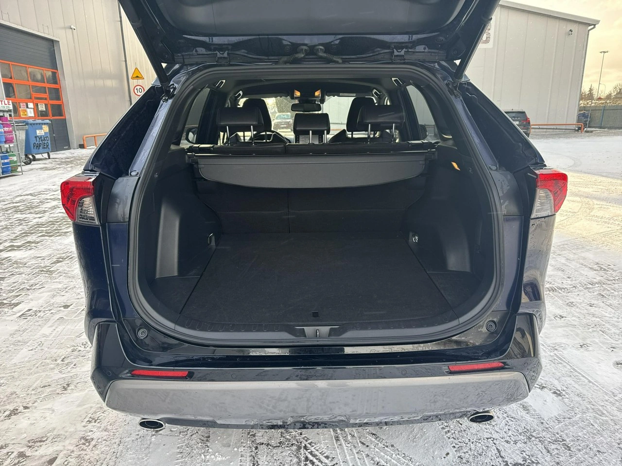 Toyota RAV-4 - Zdjęcie 15