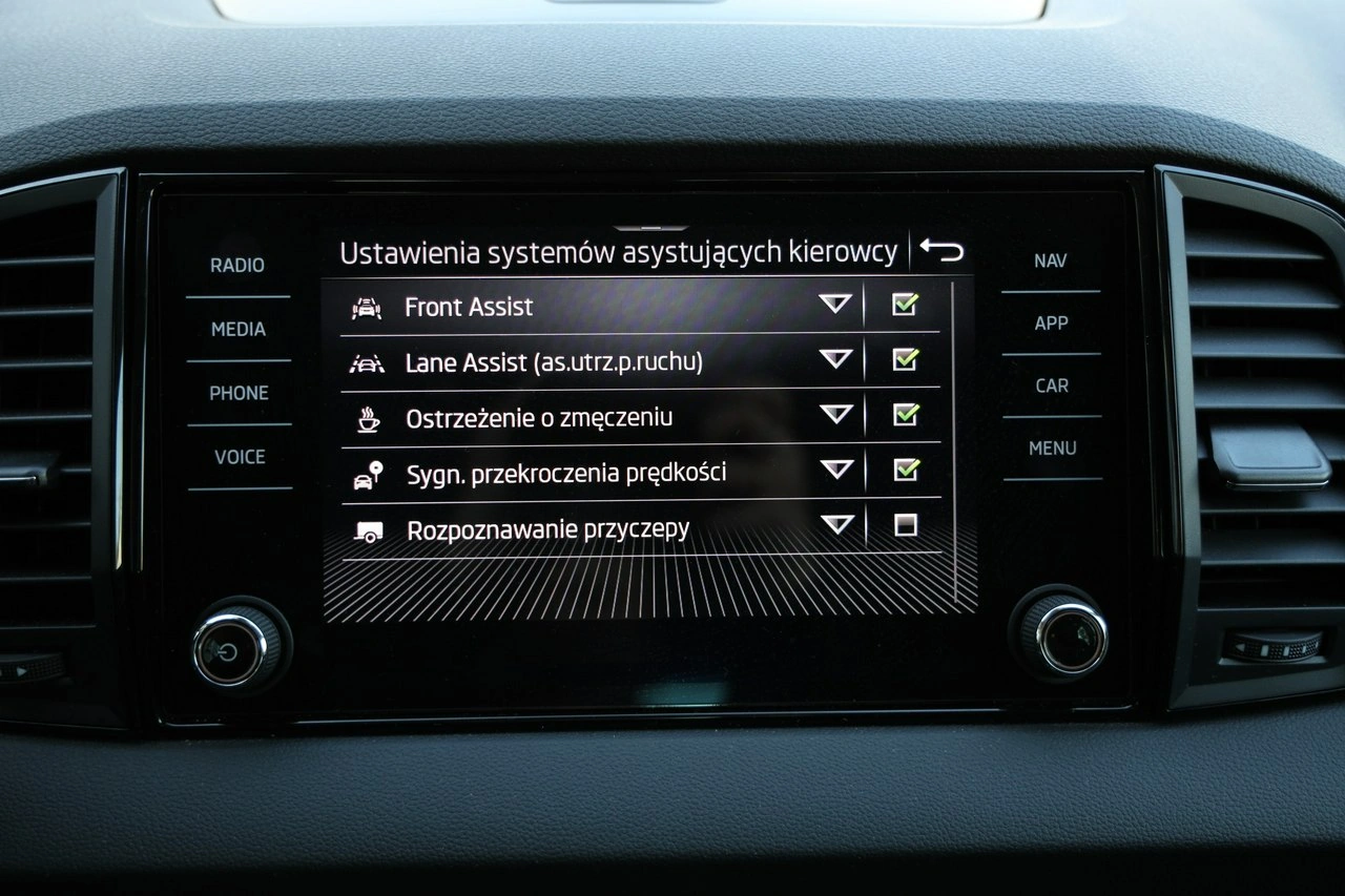 Skoda Karoq - Zdjęcie 22