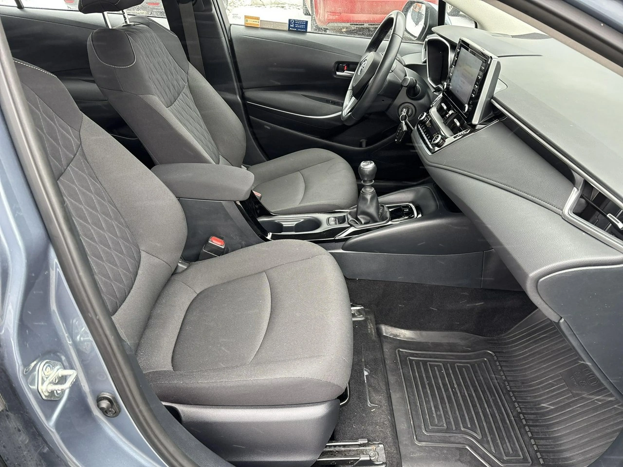 Toyota Corolla - Zdjęcie 17