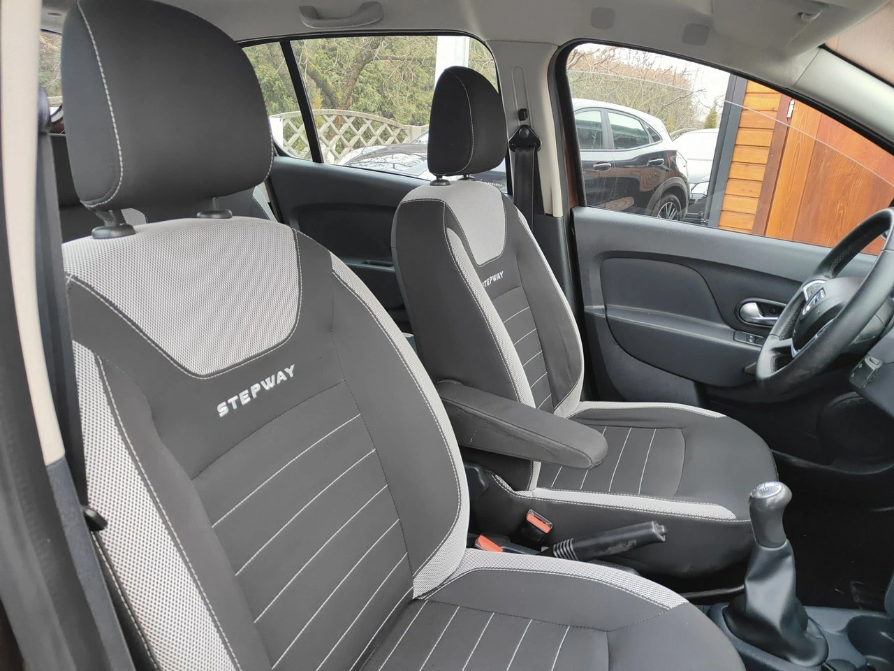 Dacia Sandero Stepway - Zdjęcie 19