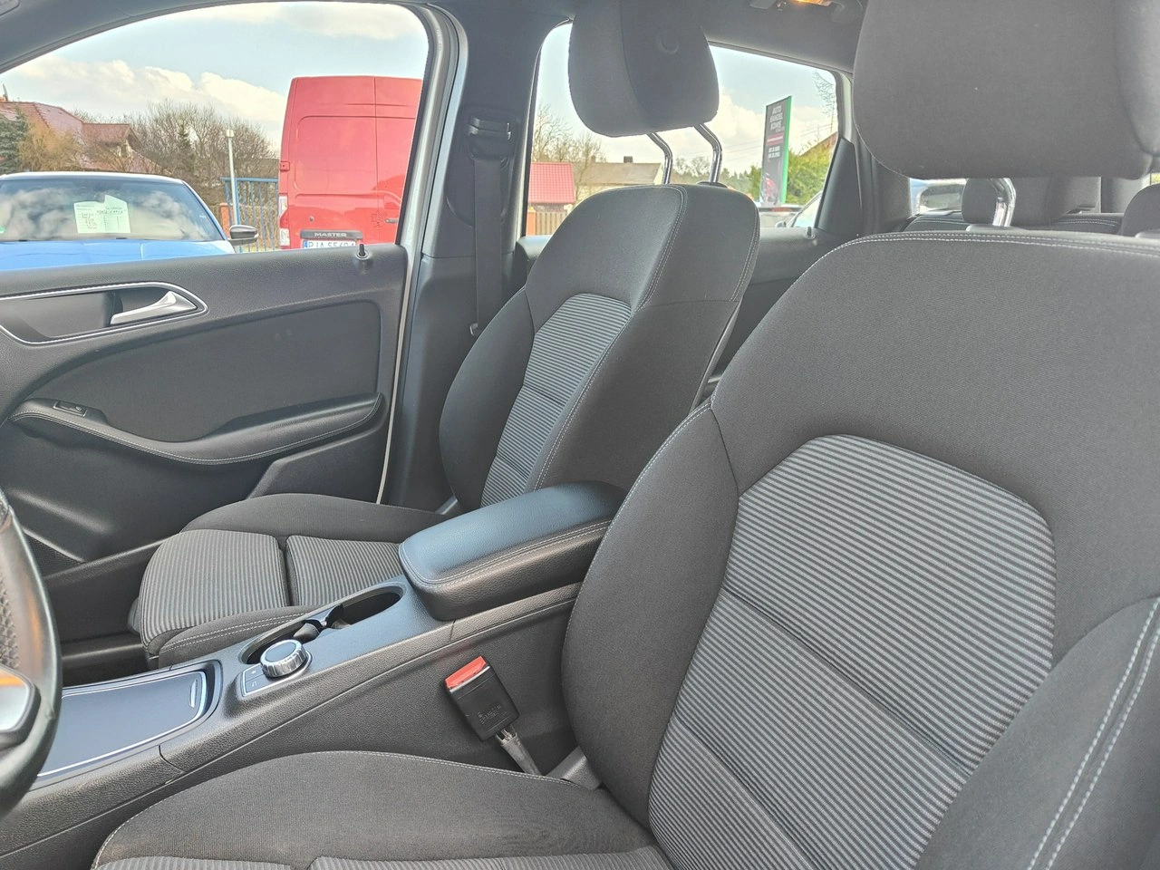 Mercedes B 246 - Zdjęcie 15