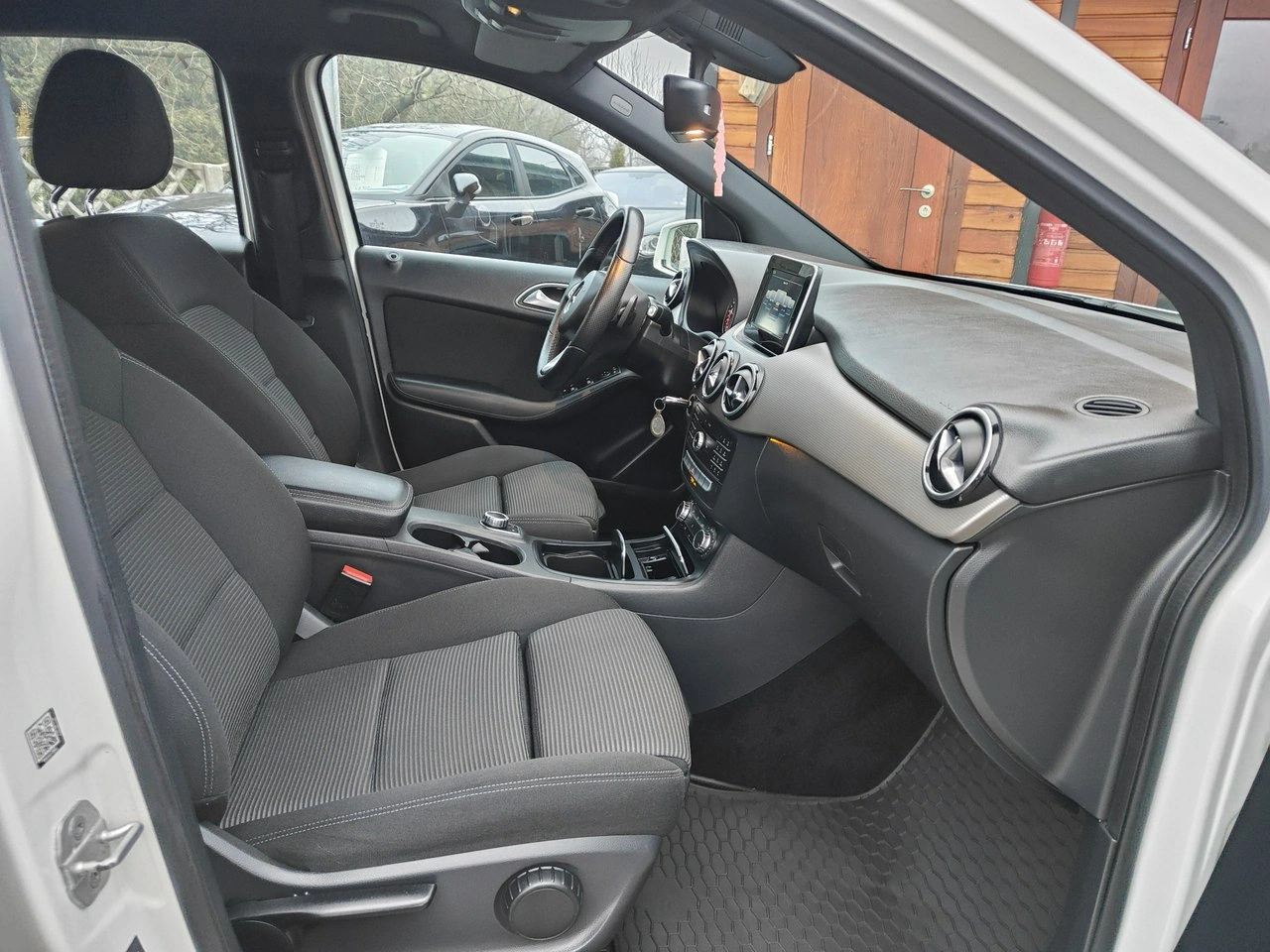 Mercedes B 246 - Zdjęcie 19