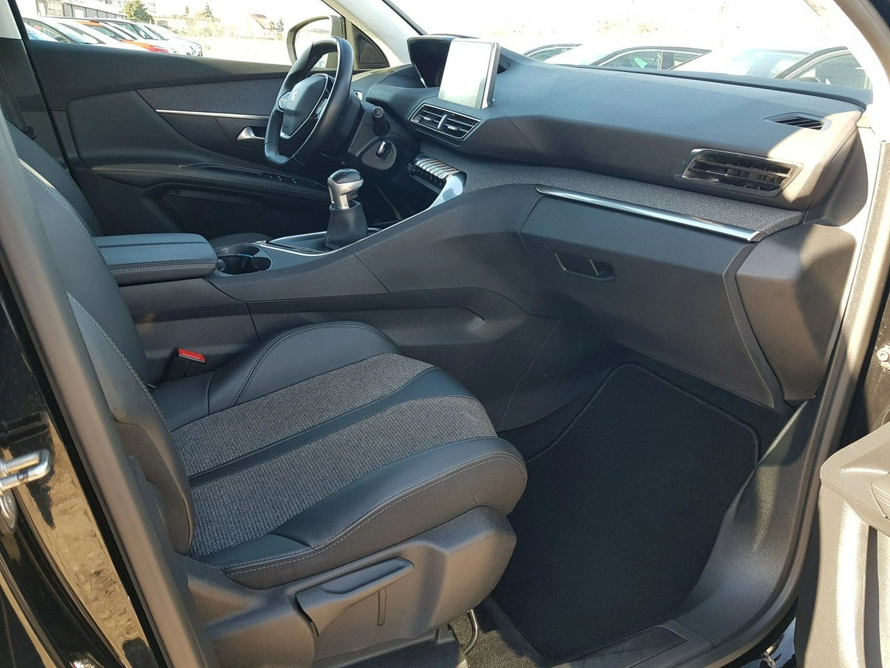 Peugeot 3008 - Zdjęcie 15