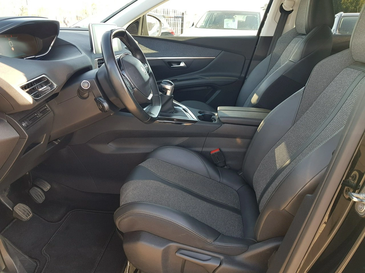 Peugeot 3008 - Zdjęcie 8