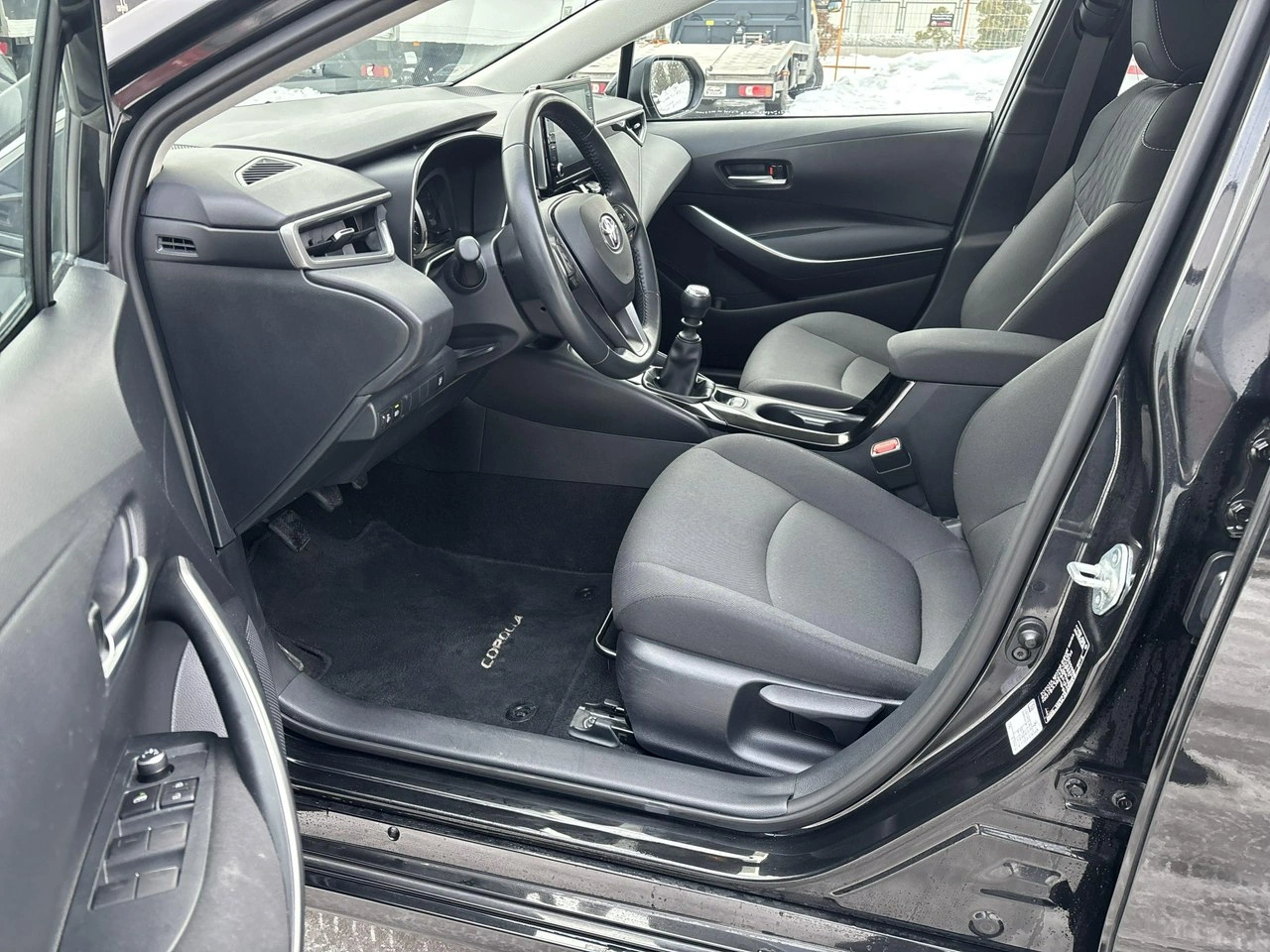 Toyota Corolla - Zdjęcie 10