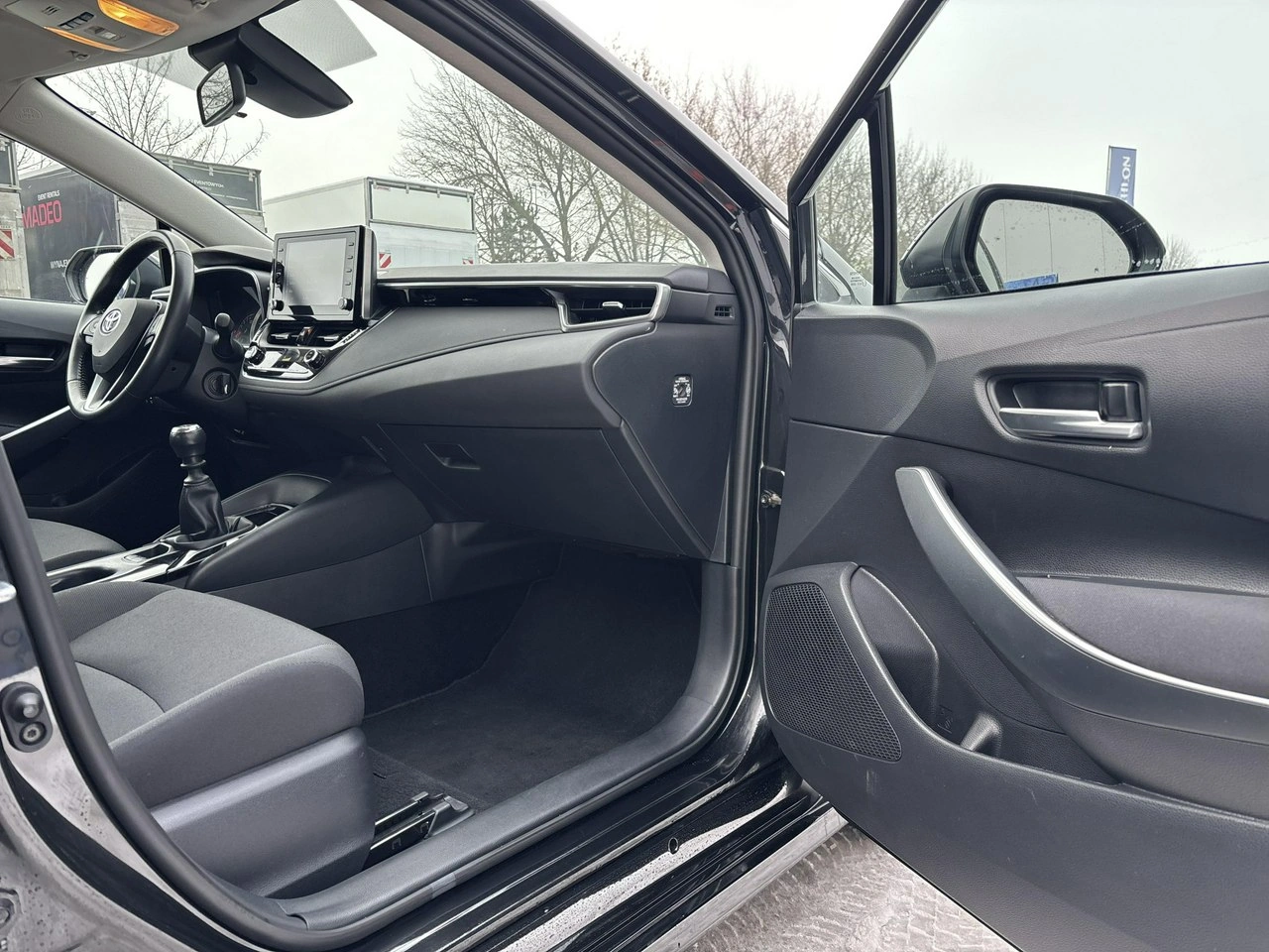 Toyota Corolla - Zdjęcie 15