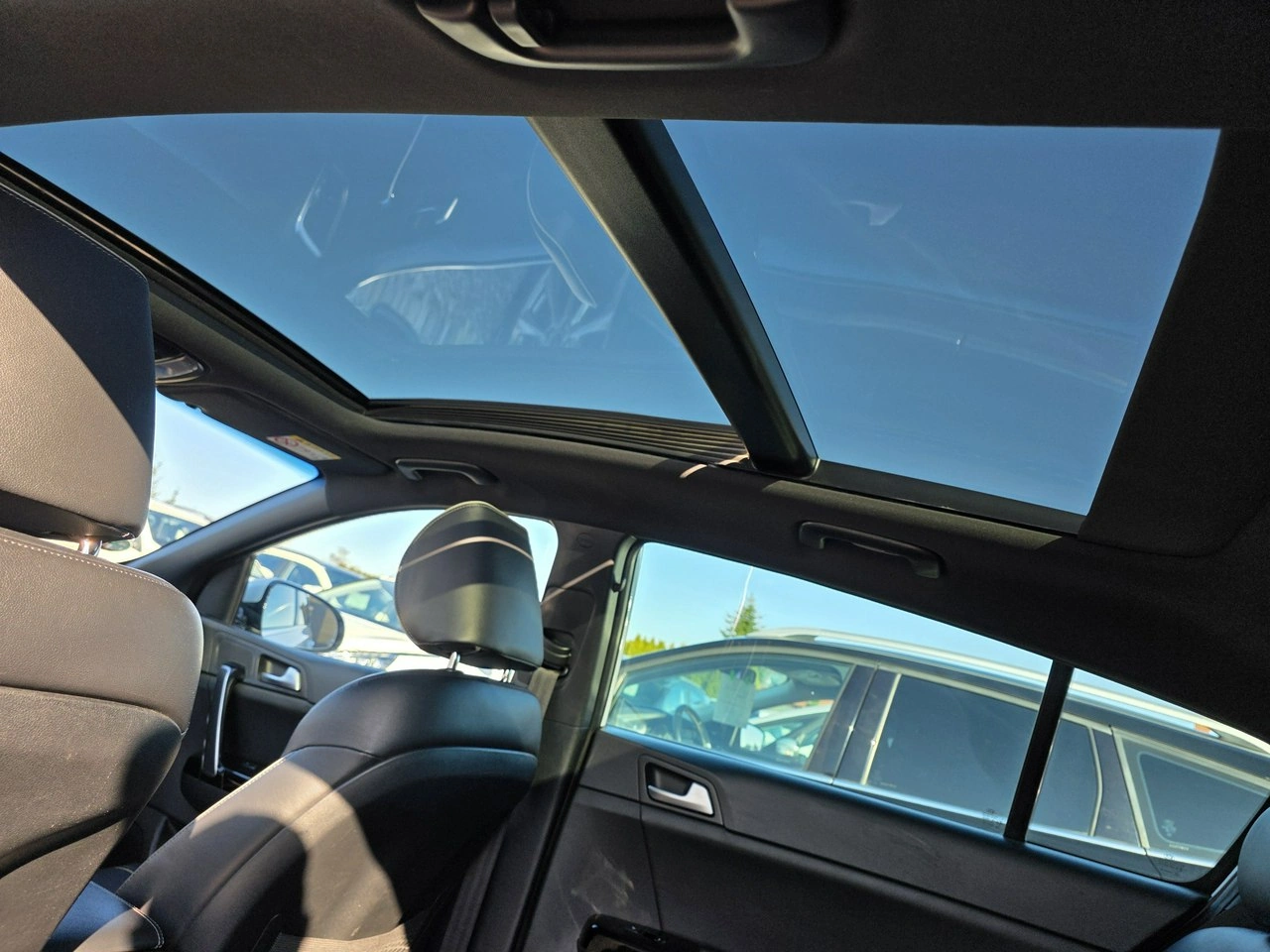 Kia Sportage - Zdjęcie 2