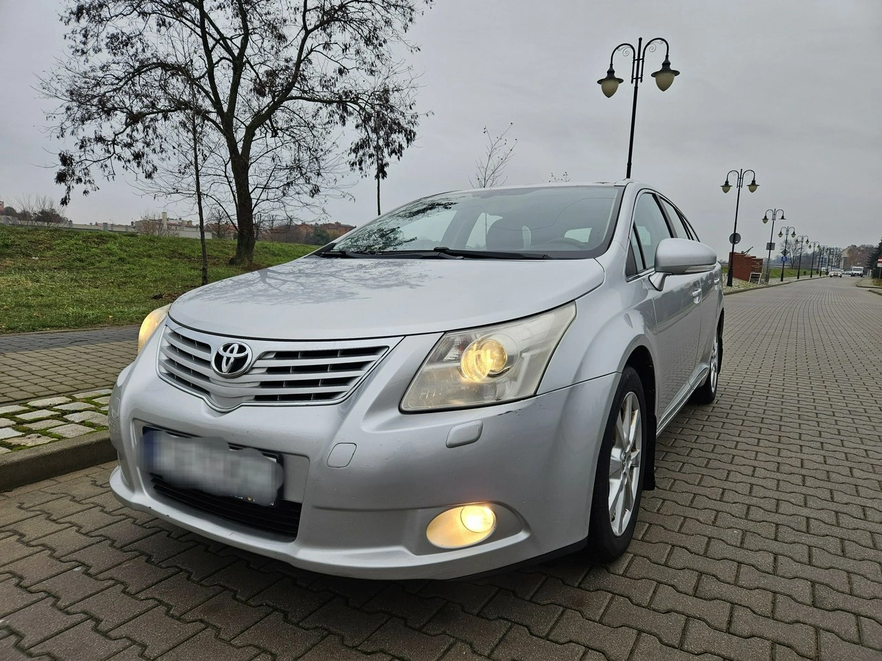 Toyota Avensis - Zdjęcie 1