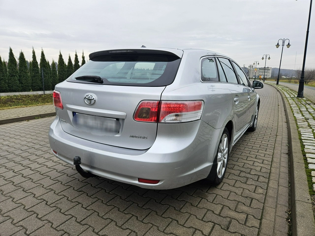 Toyota Avensis - Zdjęcie 4