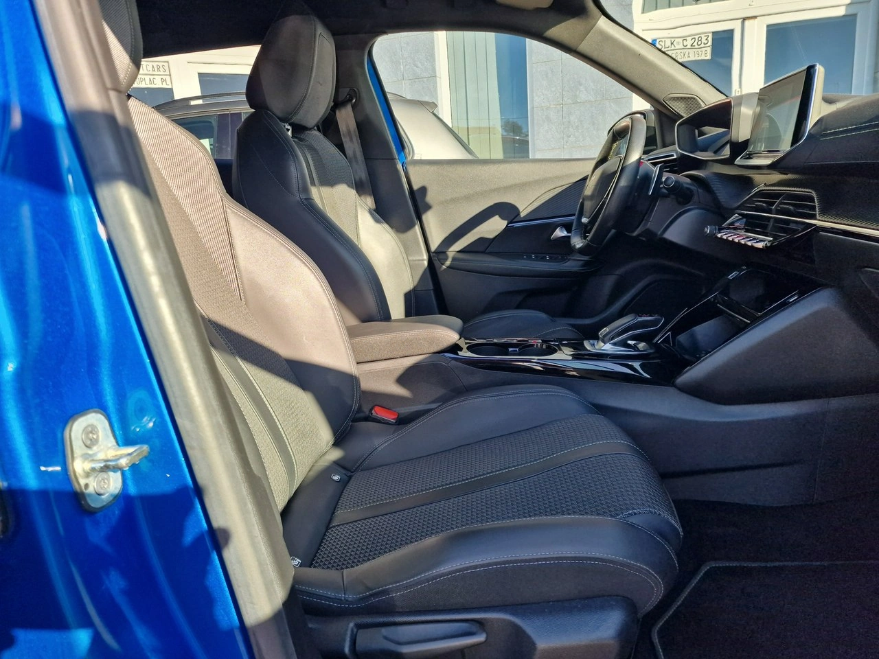 Peugeot 2008 - Zdjęcie 21