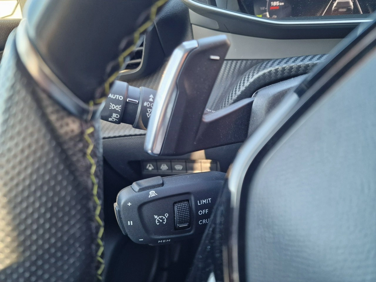 Peugeot 2008 - Zdjęcie 28